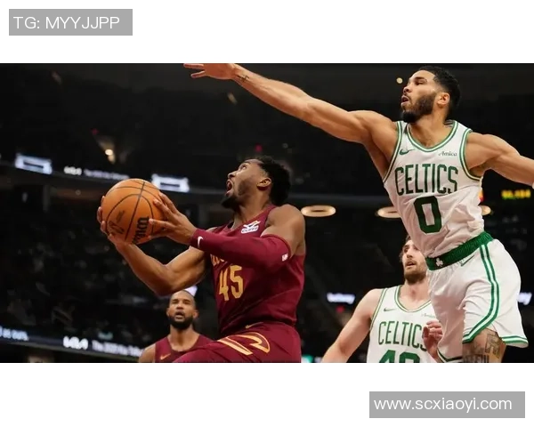 雷霆与骑士激战正酣1月21日精彩对决回顾与分析